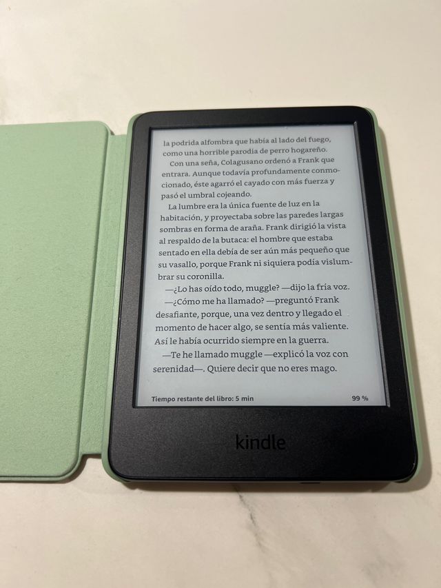Kindle Basic Última Generación (11ª) con funda