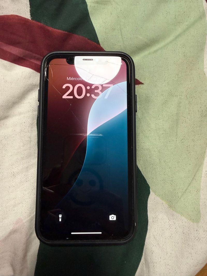 iPhone XR 64GB Rojo afbeelding 4