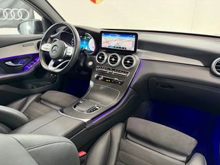Mercedes GLC Coupé 2021 300e 320cv AMG LINE 4MATIC