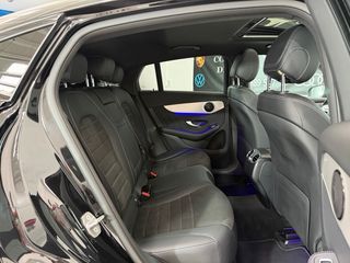 Mercedes GLC Coupé 2021 300e 320cv AMG LINE 4MATIC