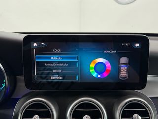 Mercedes GLC Coupé 2021 300e 320cv AMG LINE 4MATIC