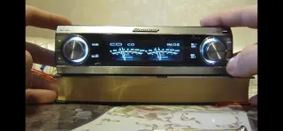 Pioneer DEH-P88RS Plata