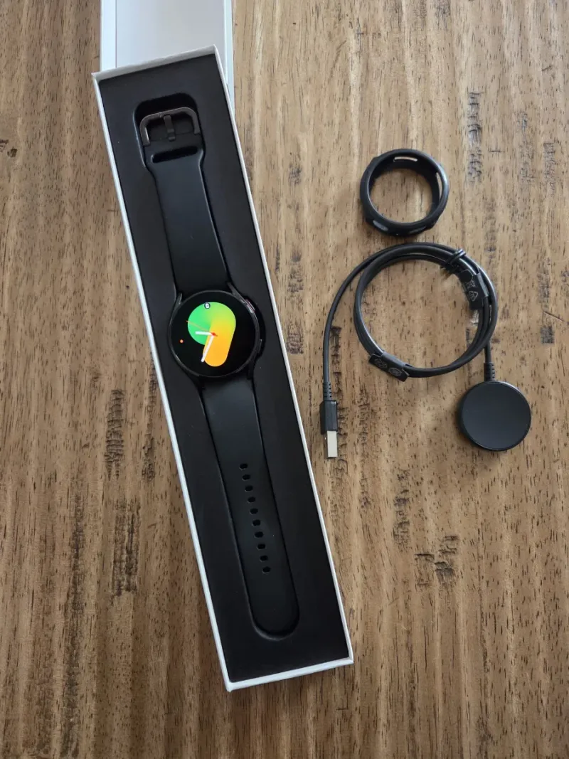 Reloj Samsung Galaxy Watch 4 (40mm) Negro + Accesorios afbeelding 4