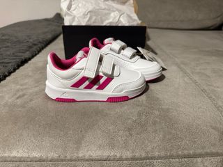 Zapatillas Adidas Niña, Talla 25