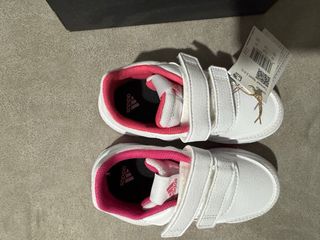 Zapatillas Adidas Niña, Talla 25