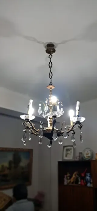 Lámpara de techo antigua de cristal y metal