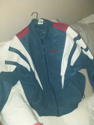 Chaqueta Adidas chándal azul y blanco