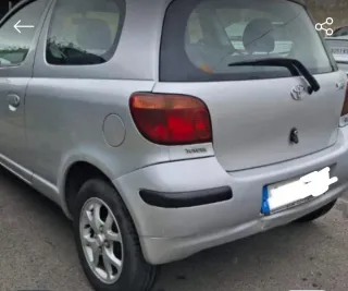 Toyota Yaris 2004