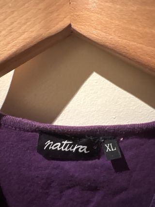 Camiseta tirantes morada