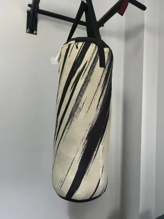 Saco de boxeo Decathlon Outshock