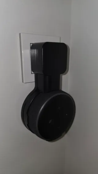 Soporte Negro para Echo Dot 3 Generacion.