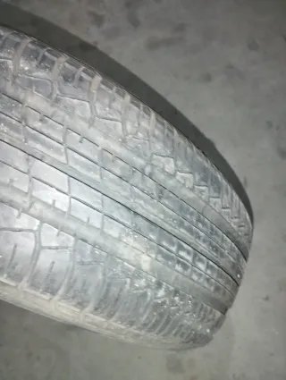 Rueda Dunlop 195/65 R15 con llanta