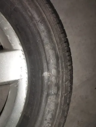 Rueda Dunlop 195/65 R15 con llanta