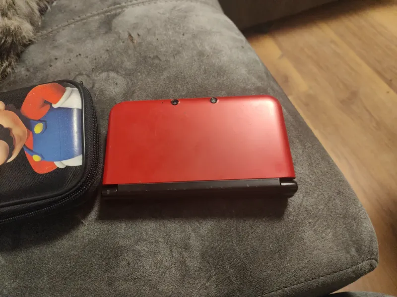 Nintendo 3DS XL Negra + Funda Mario afbeelding 6