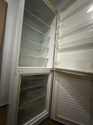 Frigorífico Domest Blanco con Detalles Amarillos