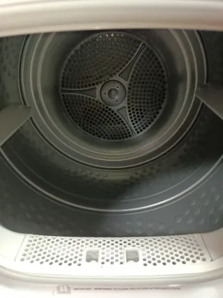 Secadora Candy SmartPro 280€