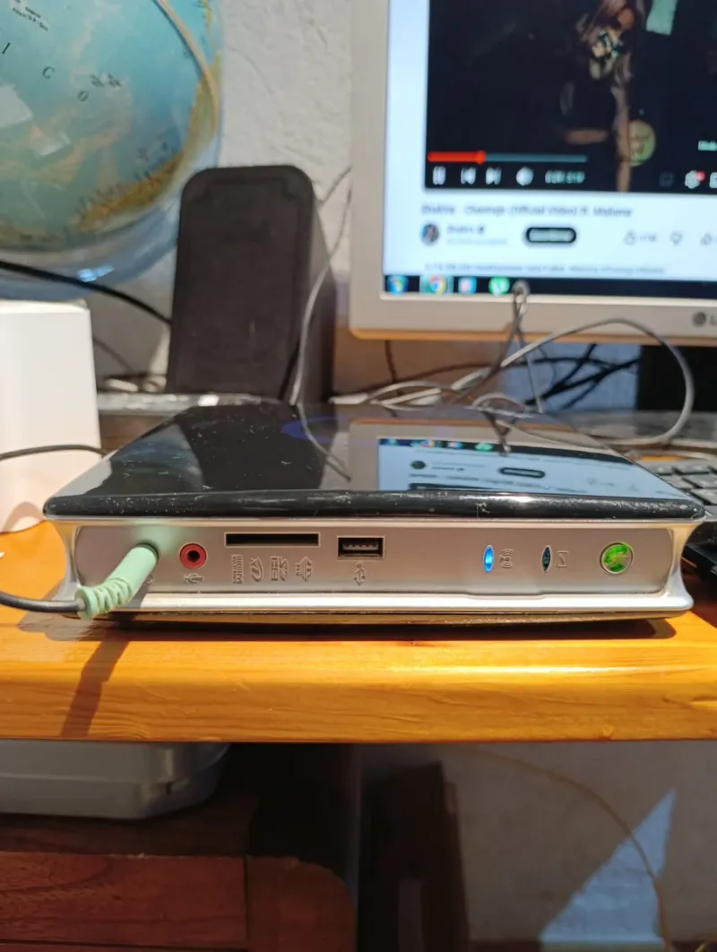 Mini PC Zotac + monitor LG + Accesorios afbeelding 3