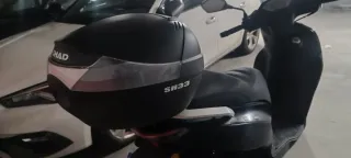 Moto 125cc Scooter Negra