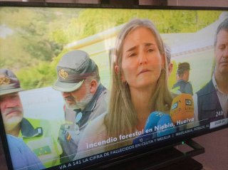 TV Toshiba Negra