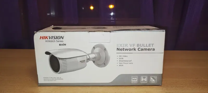 Cámara de Red Hikvision EXIR VF Bullet