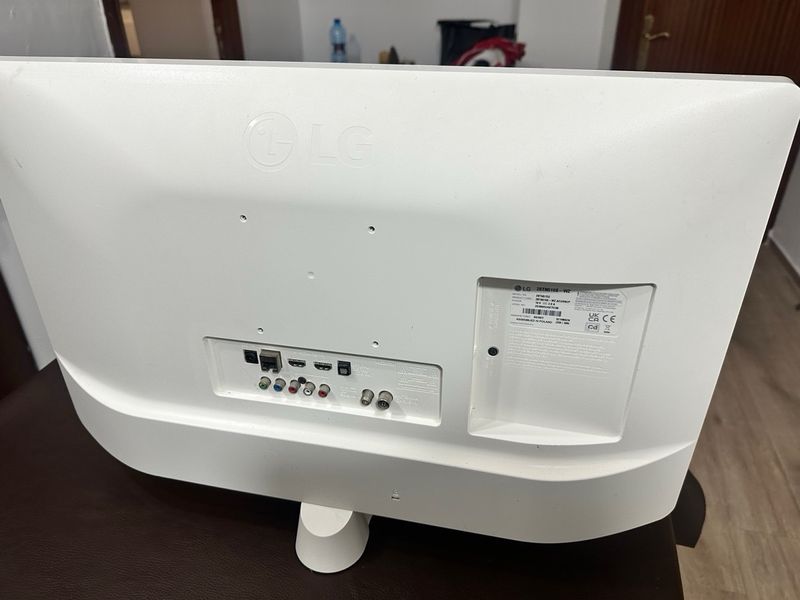 Televisión LG 28 Blanca Smart Tv afbeelding 2