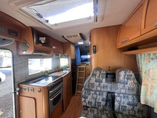 Autocaravana doble cama/neumatica/horno/garaje