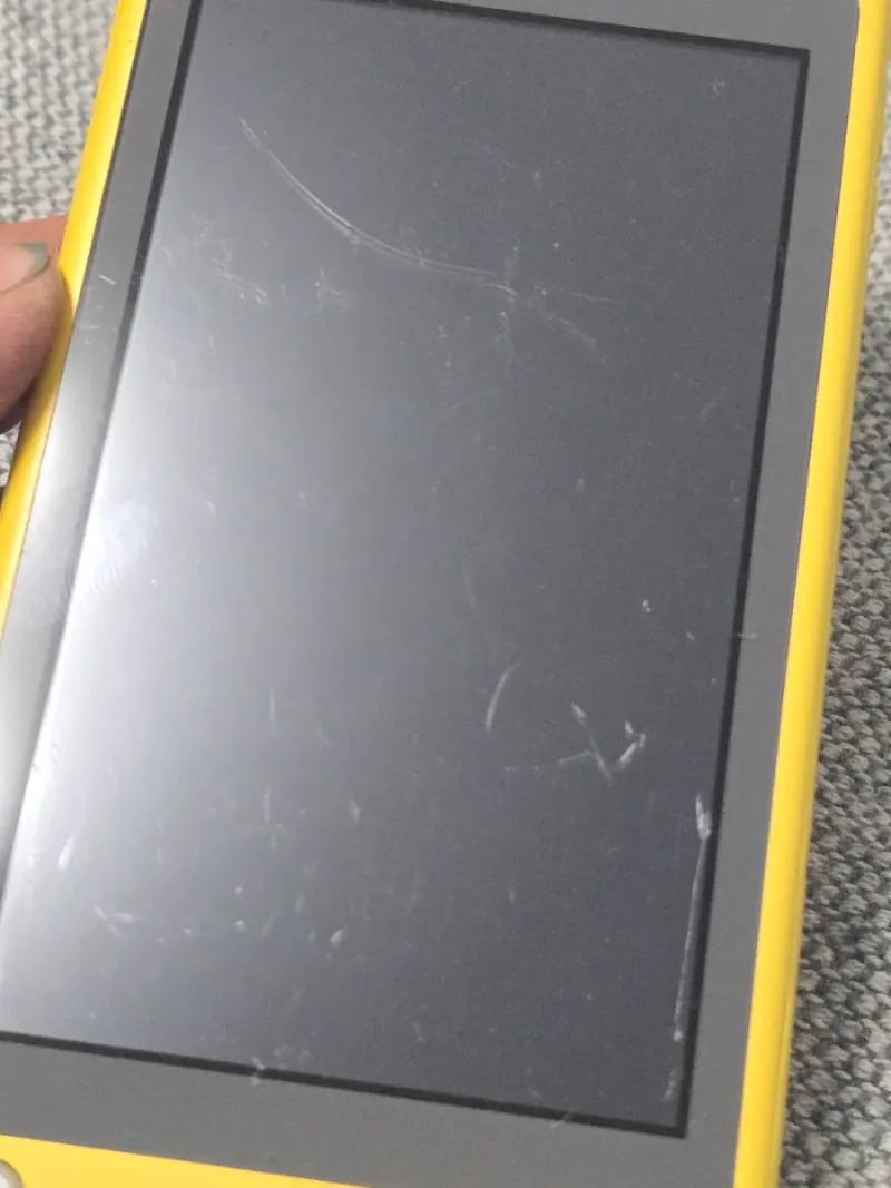 Nintendo Switch Lite Amarilla - Repuesto afbeelding 3