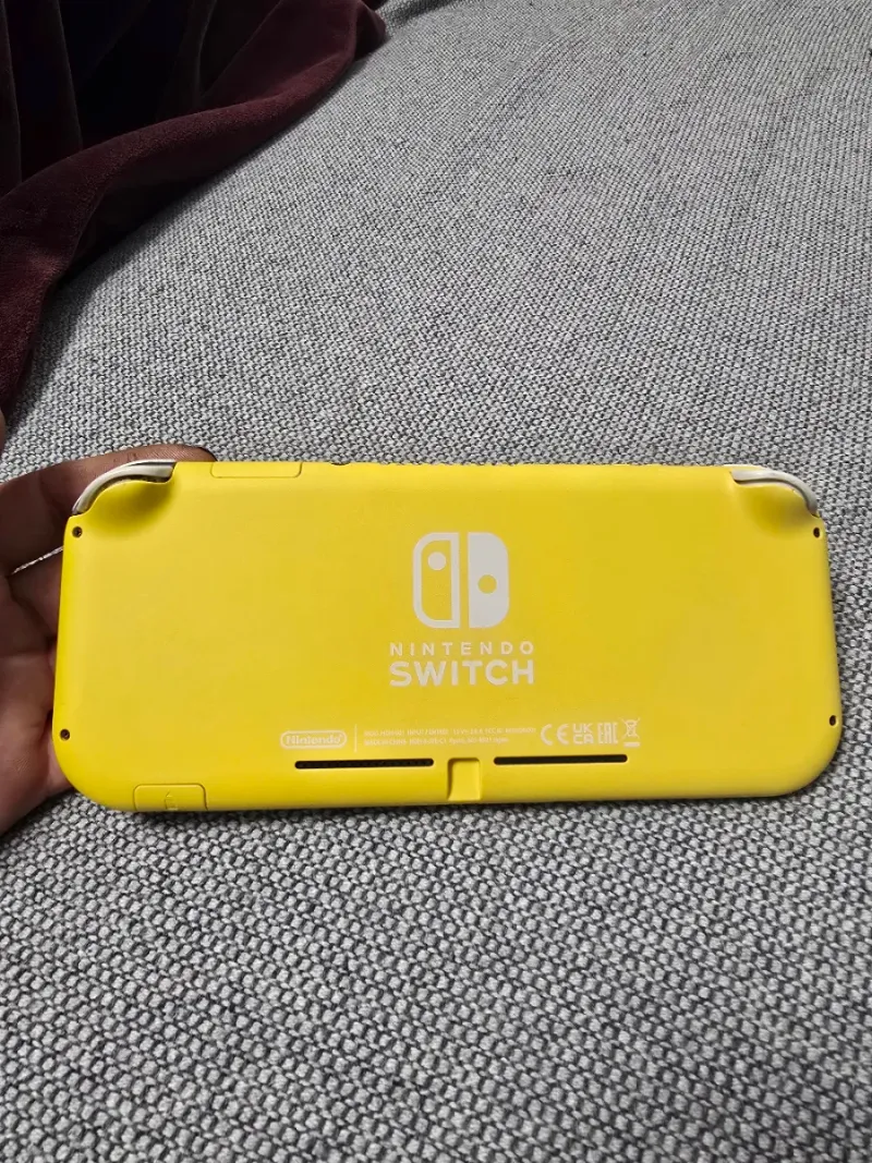 Nintendo Switch Lite Amarilla - Repuesto afbeelding 6