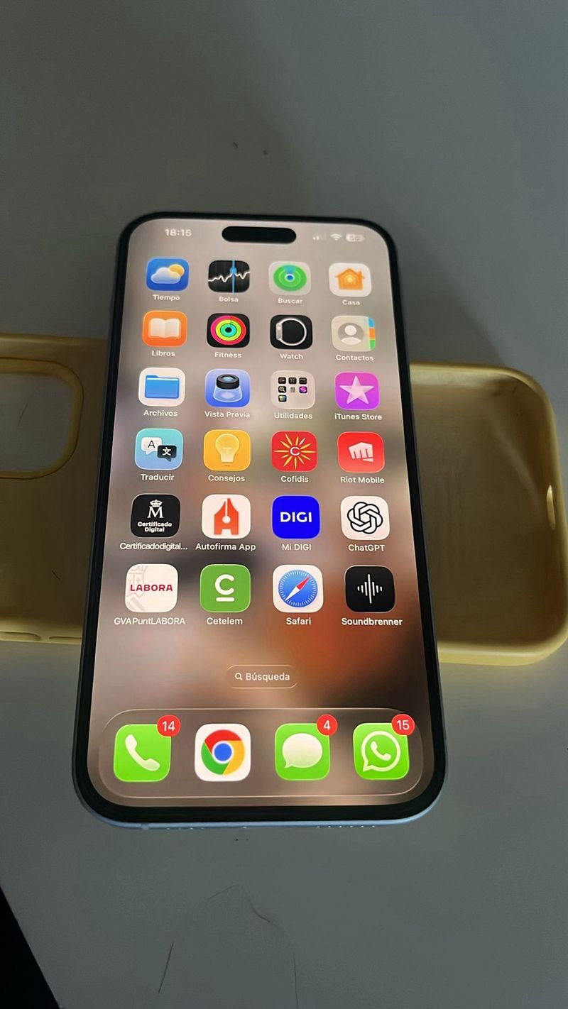 iPhone 15 Plus Vendo o Cambio afbeelding 2