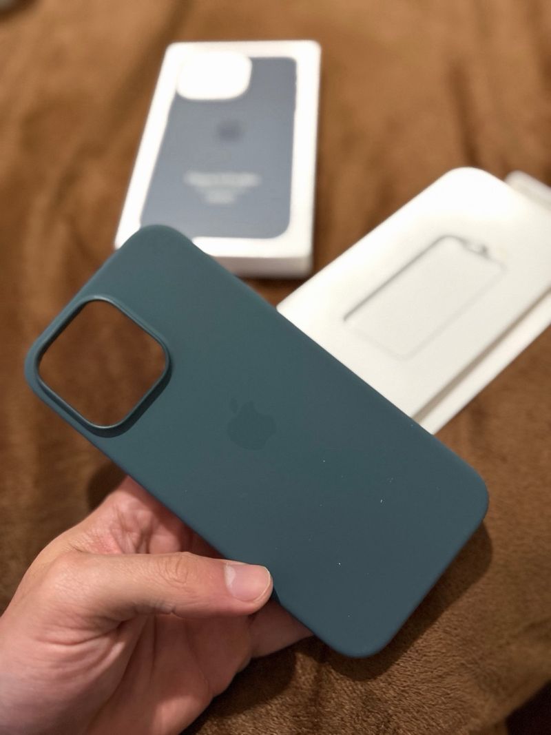 Funda de silicona para iPhone 16 Pro Max Verde Lago afbeelding 4
