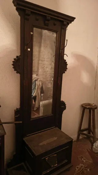 Mueble recibidor antiguo madera y espejo