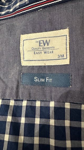 Camisa de cuadros azul y blanco