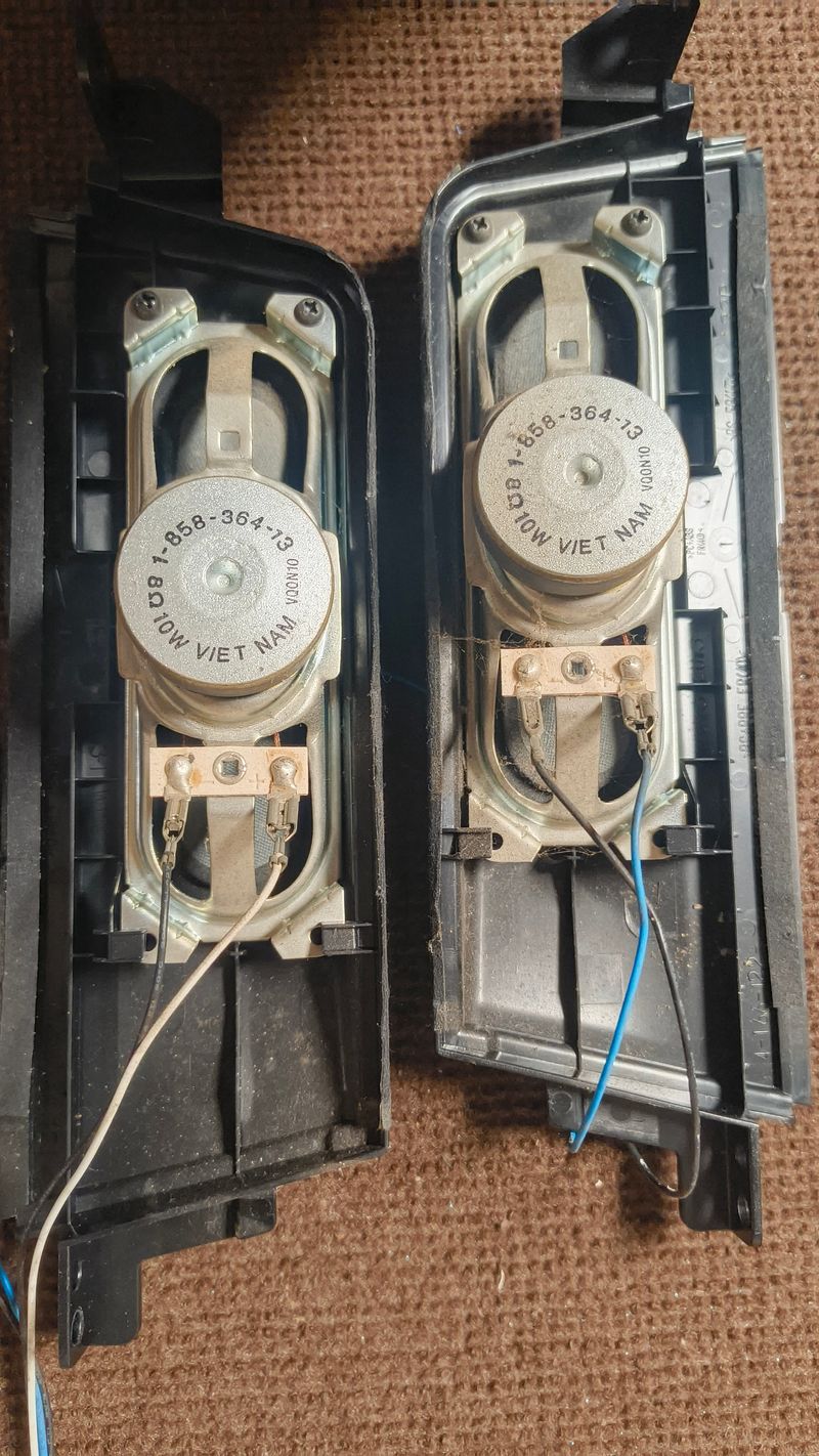 Columnas Sony KDL-32BX400 afbeelding 3
