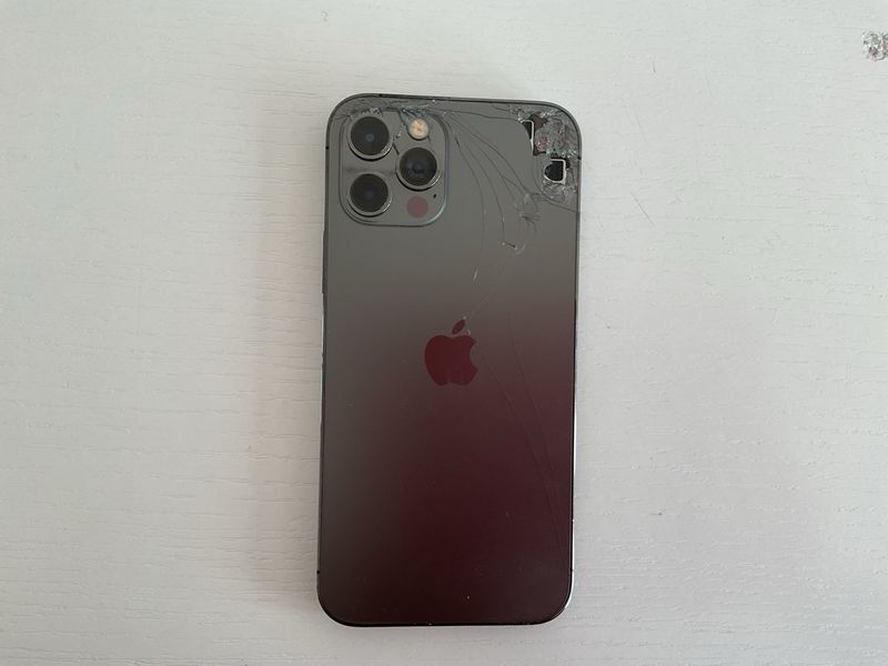 iPhone 12 Pro negro afbeelding 2