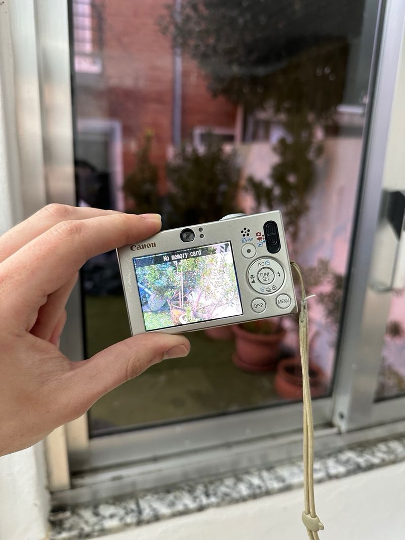 Canon Ixus 70 - Problema de enfoque afbeelding 5