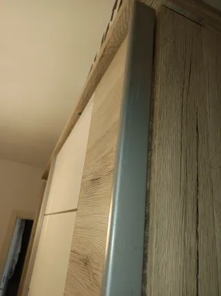 Armario puertas correderas con luz