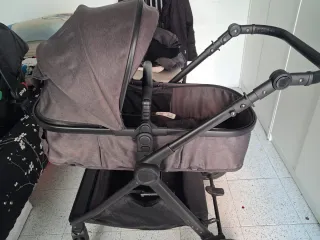 Carro de bebé 2 piezas + silla coche