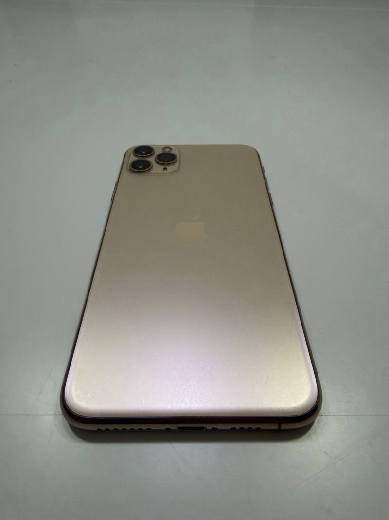 iPhone 11 Pro Max Dorado afbeelding 2