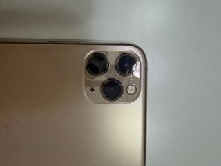 iPhone 11 Pro Max Dorado