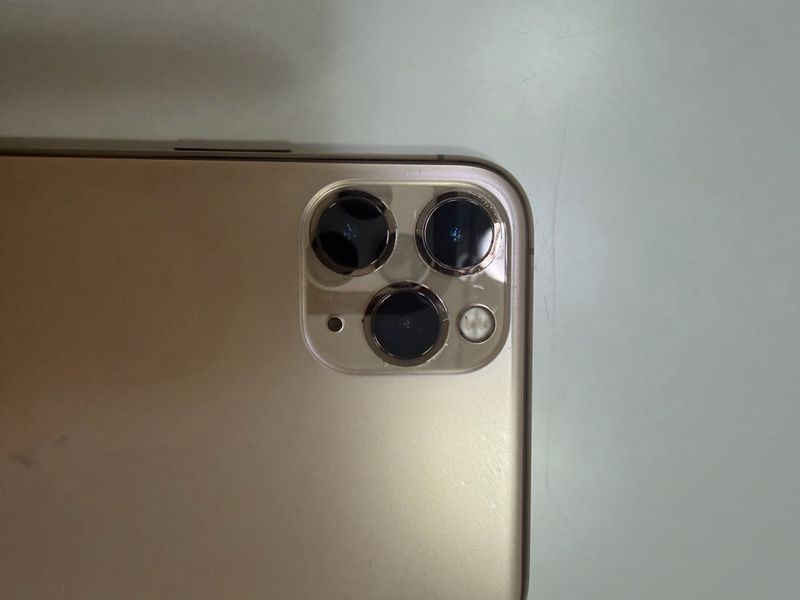 iPhone 11 Pro Max Dorado afbeelding 5