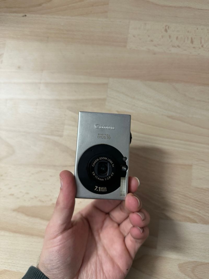 Canon Ixus 70 - Erro Lente afbeelding 3