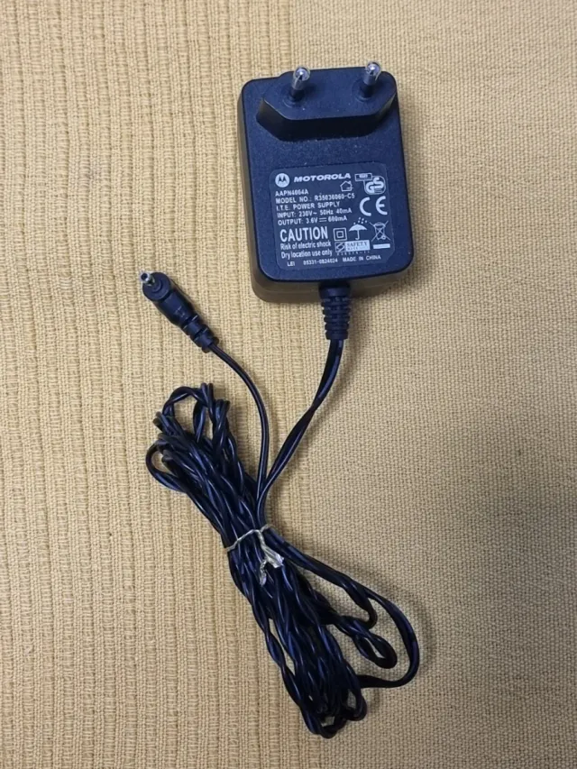 Cargador Motorola AAPN4064A 3.6V 600mA
