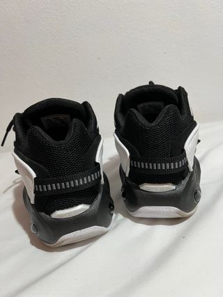 Nike Nocta Glide Negro/Blanco