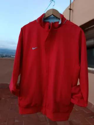 Chaqueta Nike hombre Roja