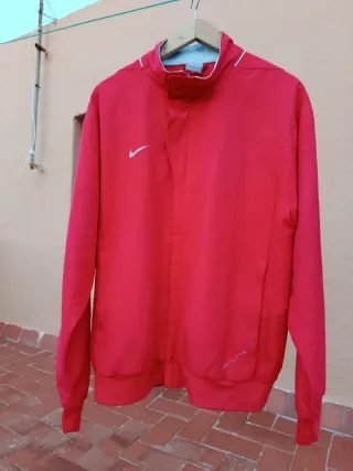 Chaqueta Nike hombre Roja
