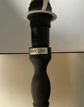 Lámpara de pie negra Ikea Kinnahult