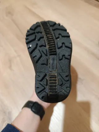 Botas de nieve Columbia para bebé Talla 22.