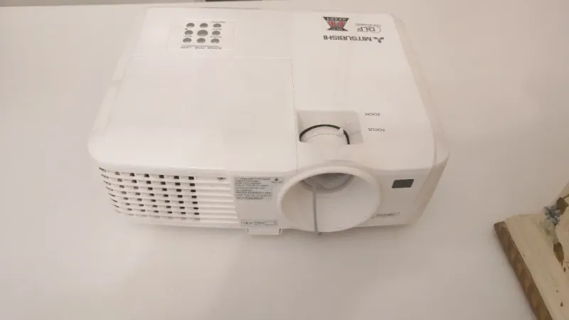 Proyector Mitsubishi VLT-EX240LP Blanco