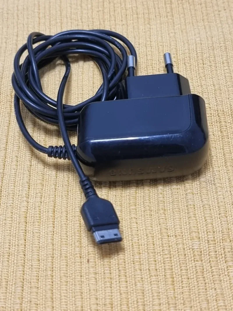 Cargador Samsung Negro