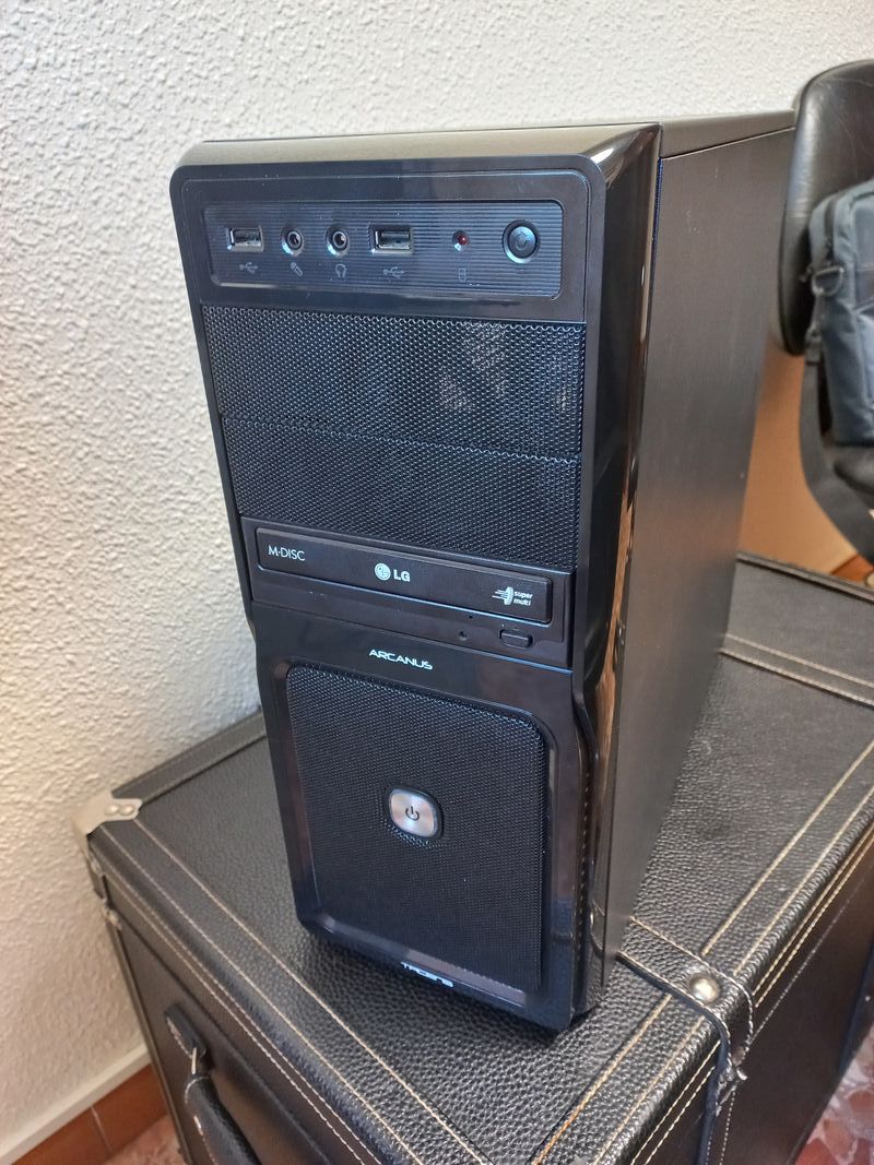 Torre PC Windows 11 i5 8GB RAM 1TB HDD